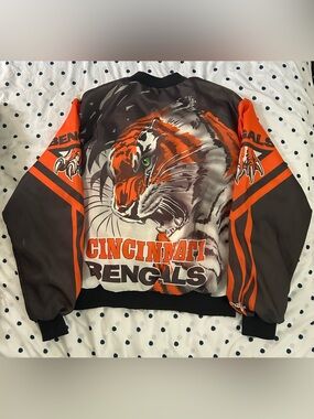 RARE 90s Vintage Cincinnati Bengals Chalkline bomber jacket